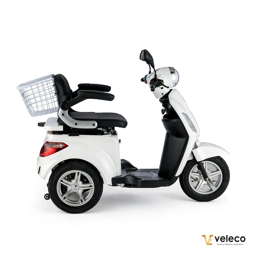 ZT15_vit_scooter_för_äldre_från_Inwi_Store_med_korg_baktill
