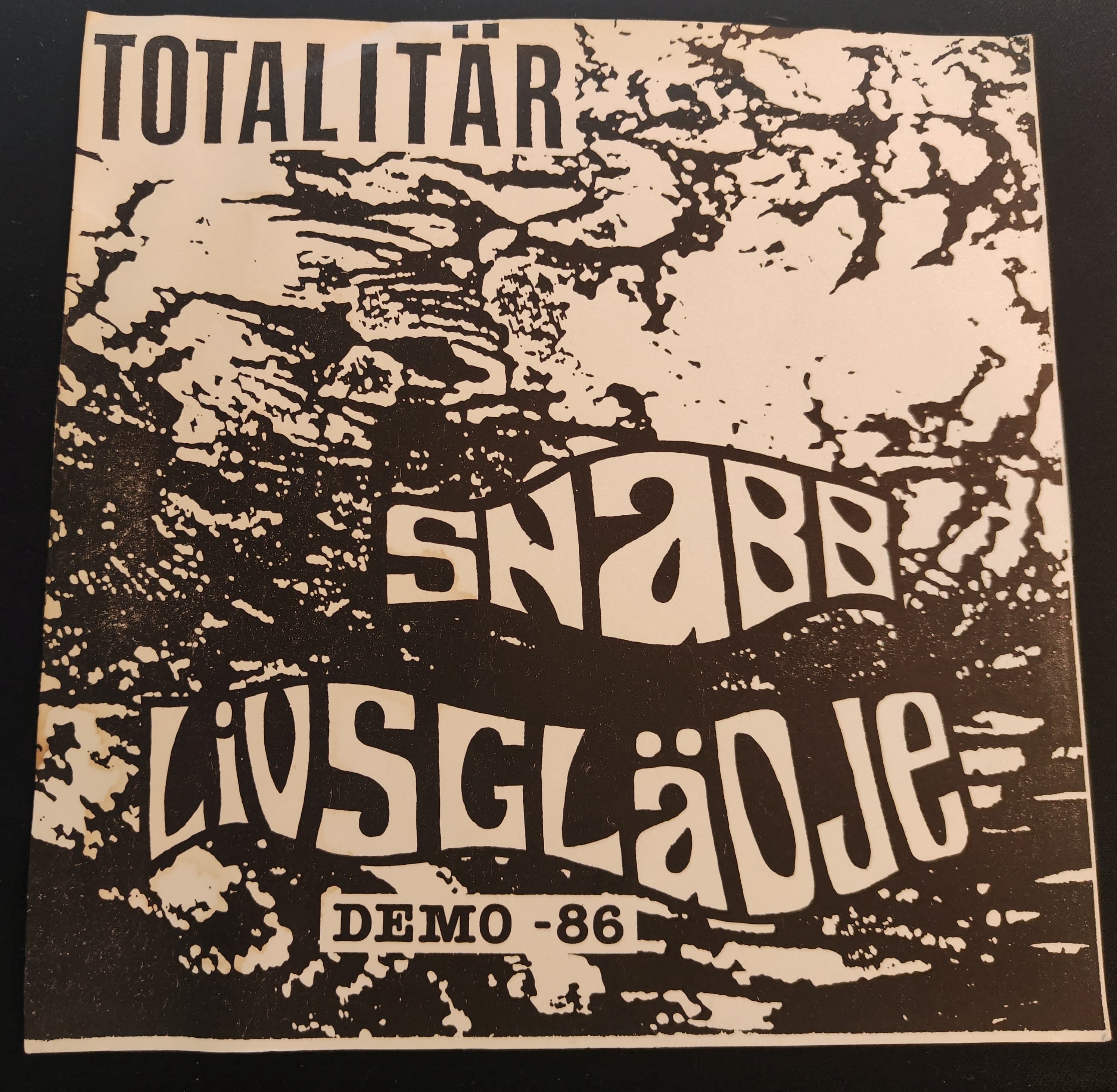Totalitär – Snabb Livsglädje - Demo -86 - EP (secondhand)