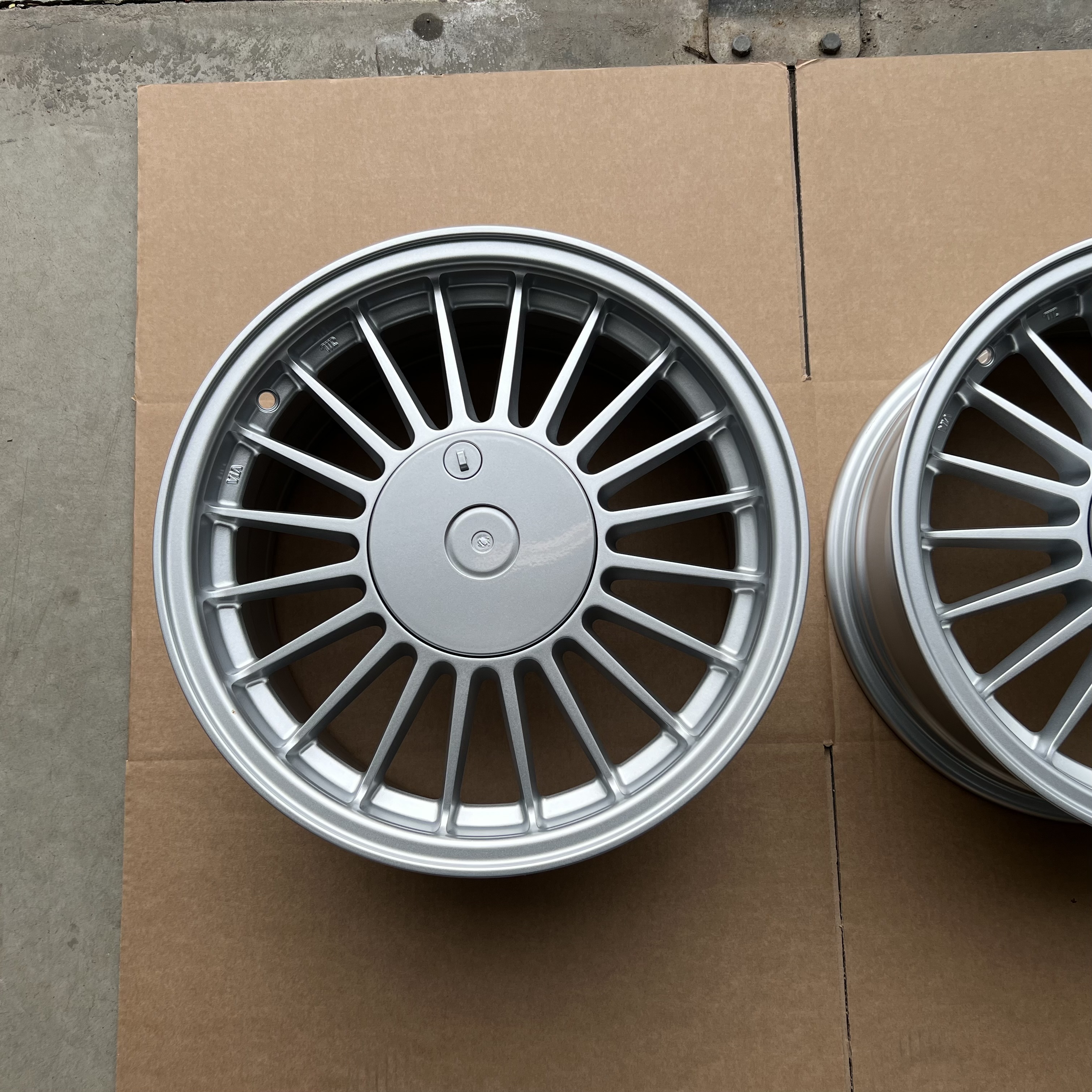 16" Alpin Classic Silver 4x100 