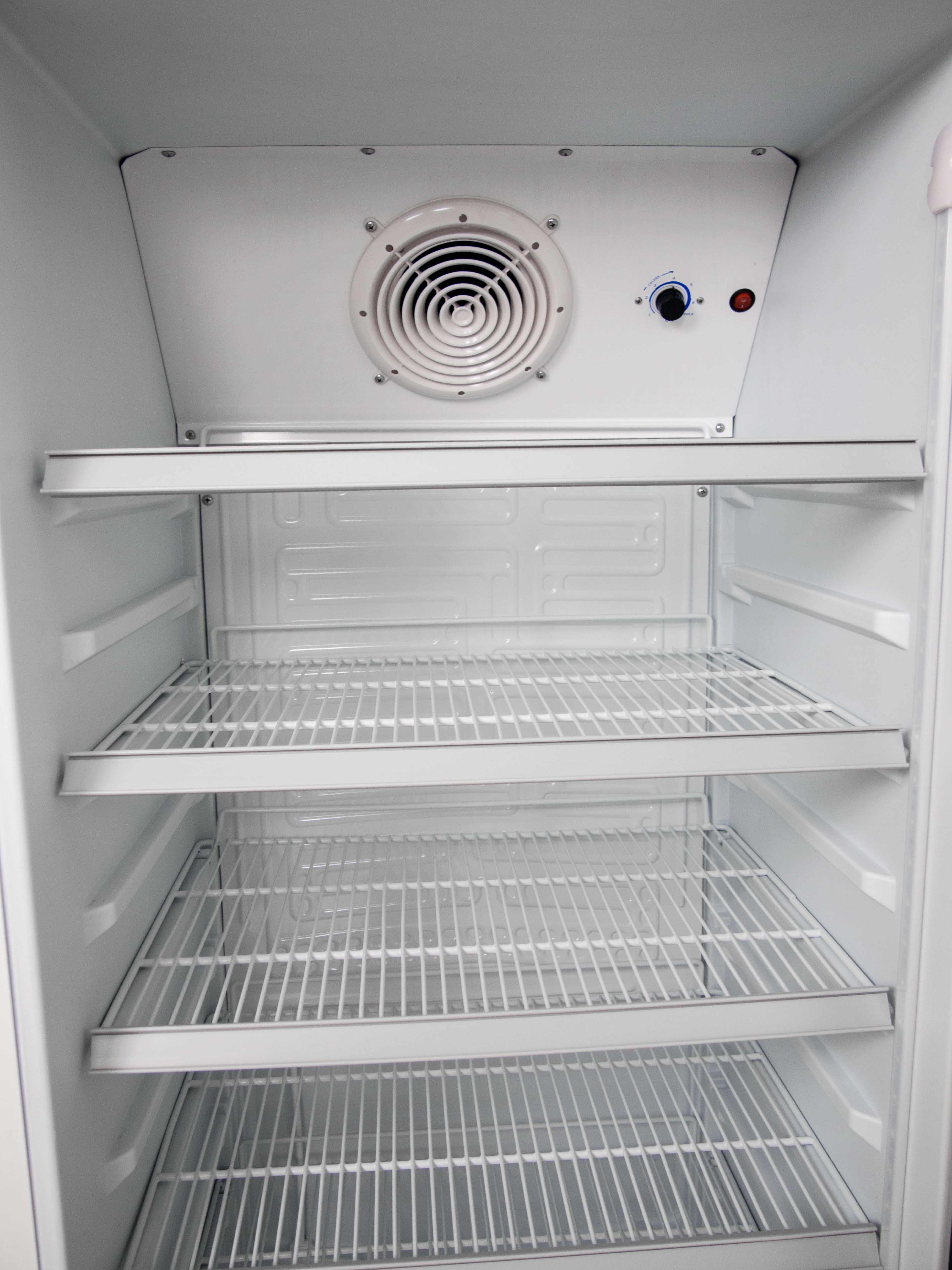 Ventilated bottle refrigerator model GTK 310 - 3