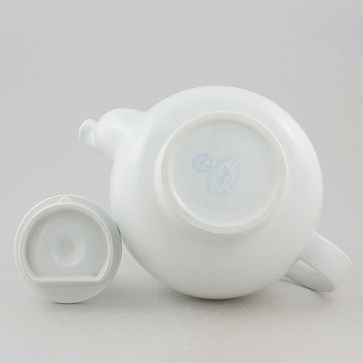 Karin Björquist (Bell 1980) Swelling Teapot with Blue Flower Decor