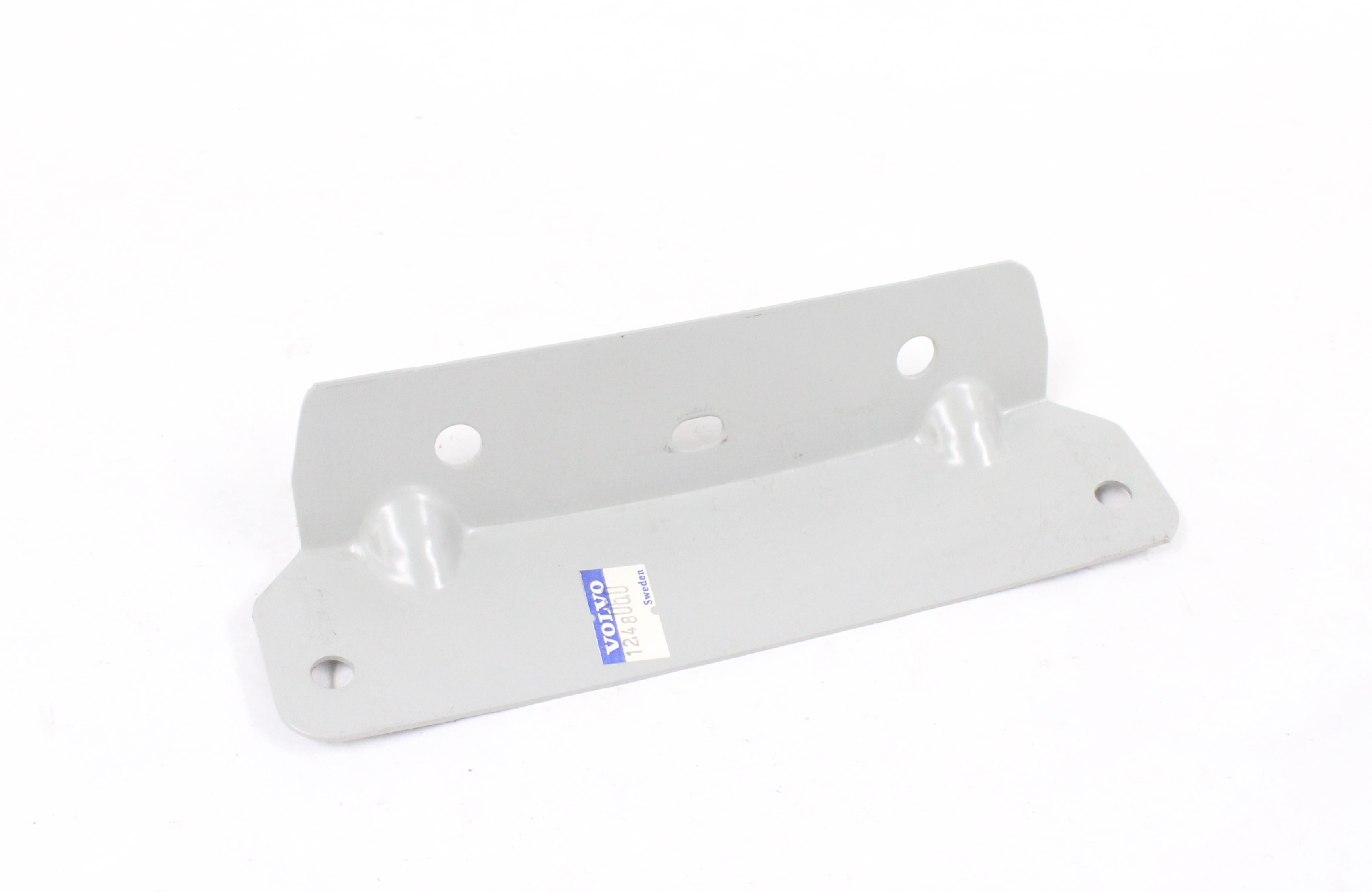 Mount, rear mud flaps 242GT/262C