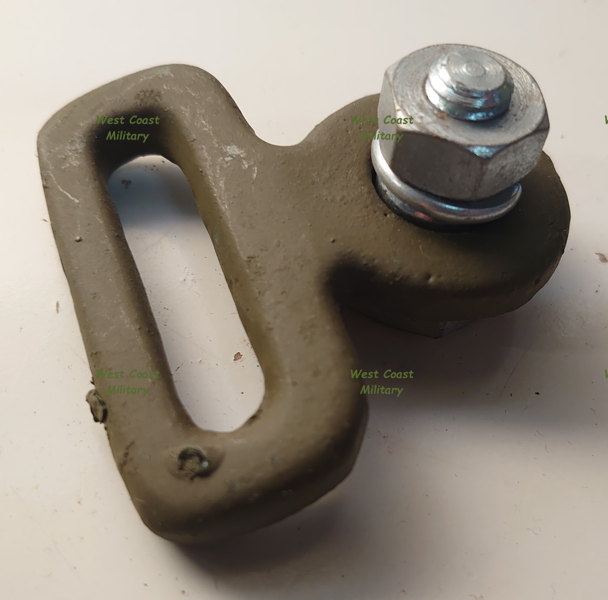 Doorway strap swivel and bold assy - 2