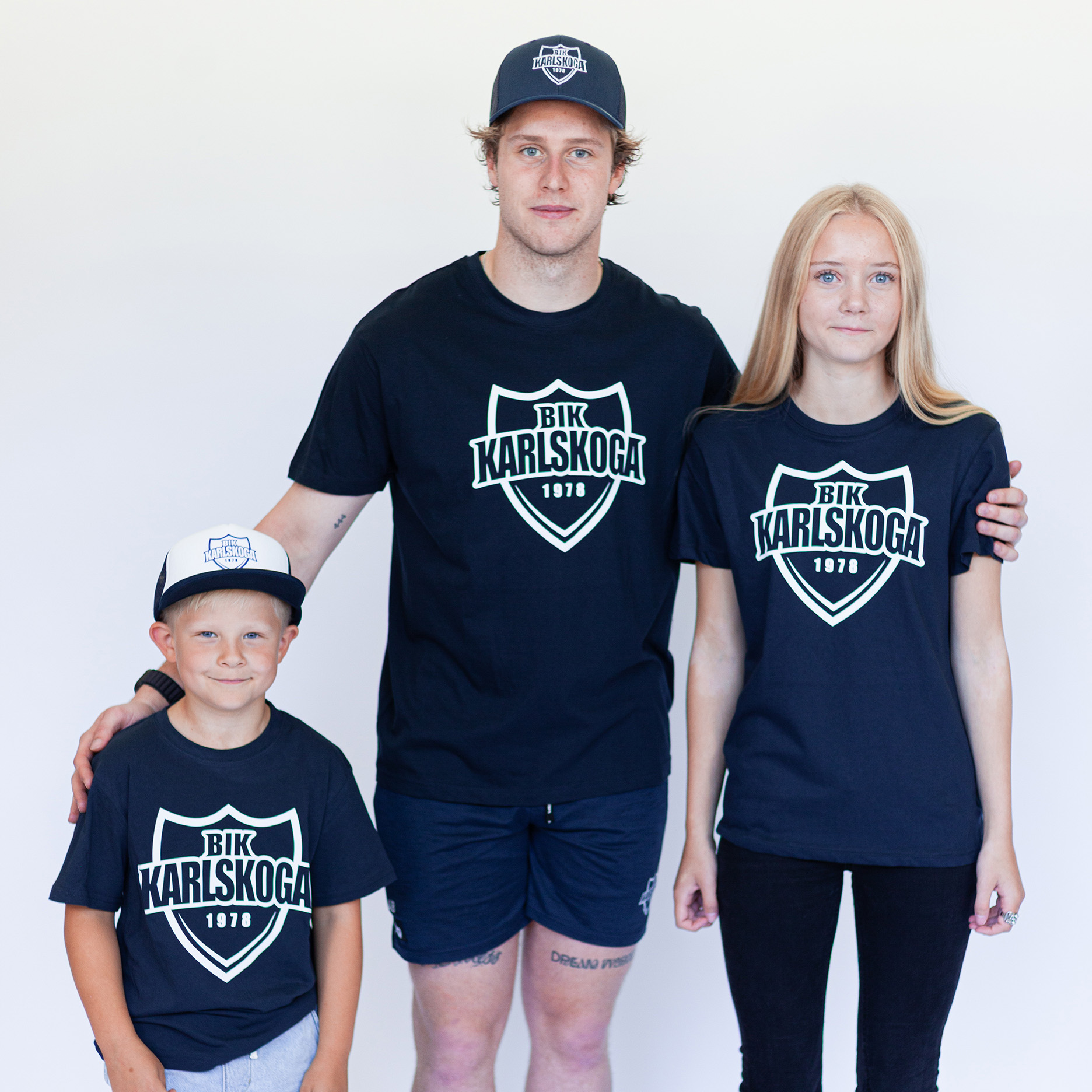 Marin T-shirt med stort tryck - 2