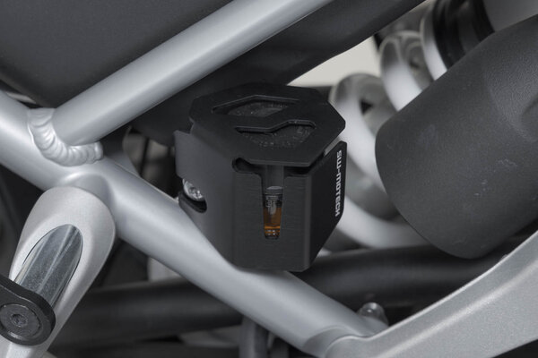 Brake reservoir guard - 6