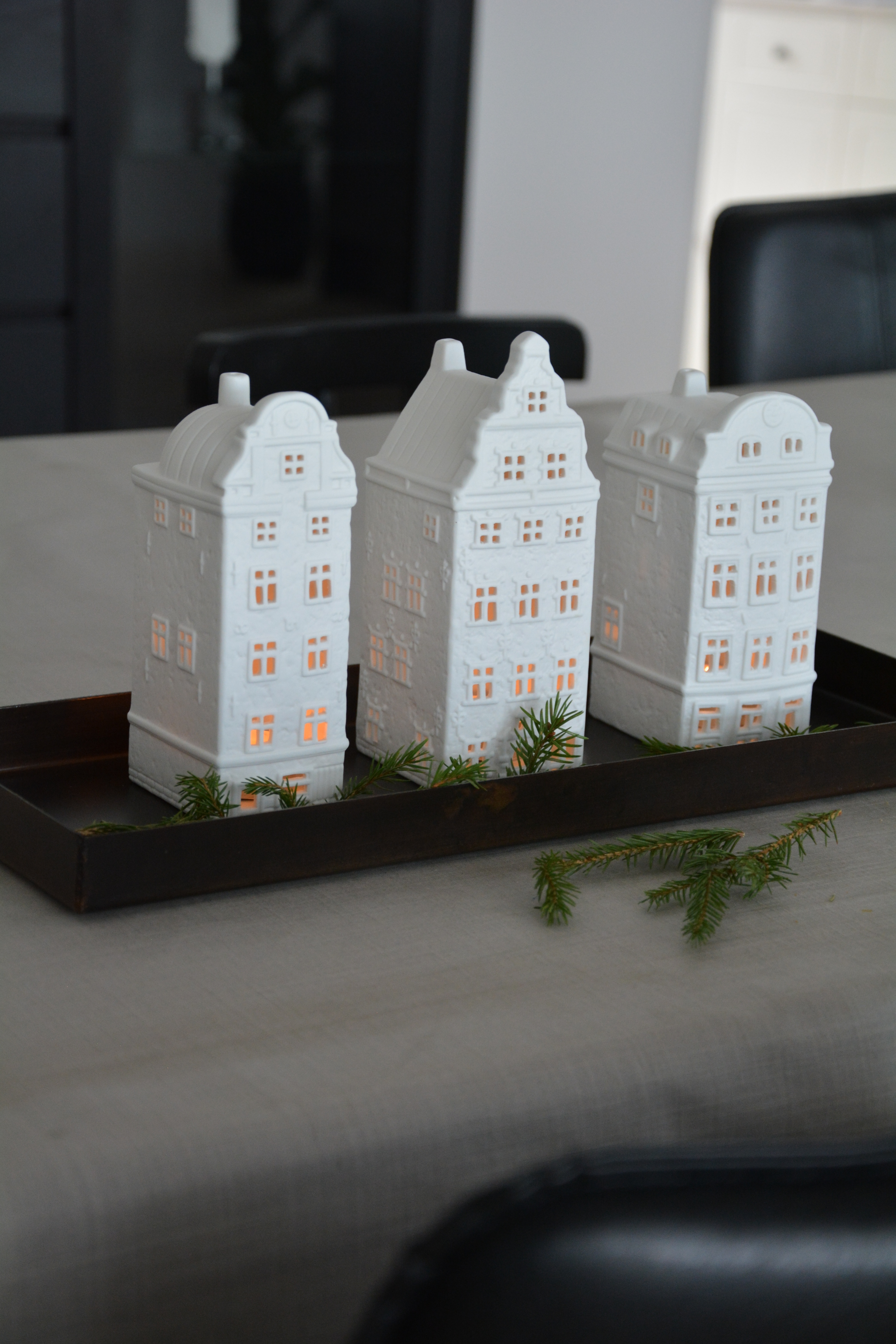 Huslykta Stockholm Stortorget 18. Ljuslykta hus. Kanalhus