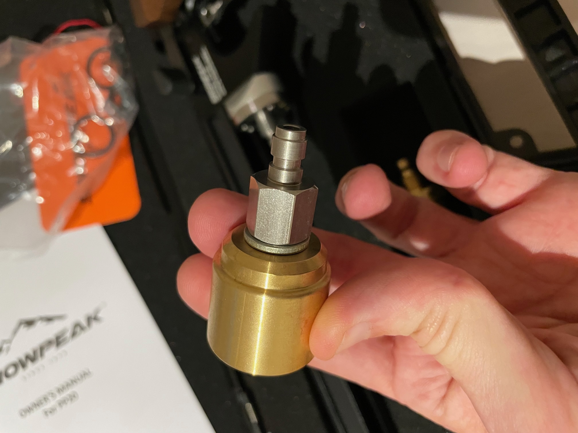 Adapter DIN 300 kontakt till foster hane