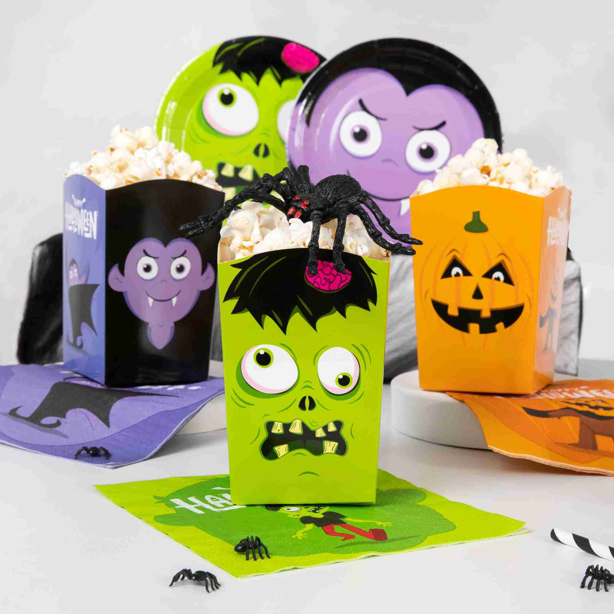 Komplett Monsters Halloween-dukning med tallrikar, muggar, servetter, girlang och dekorationer