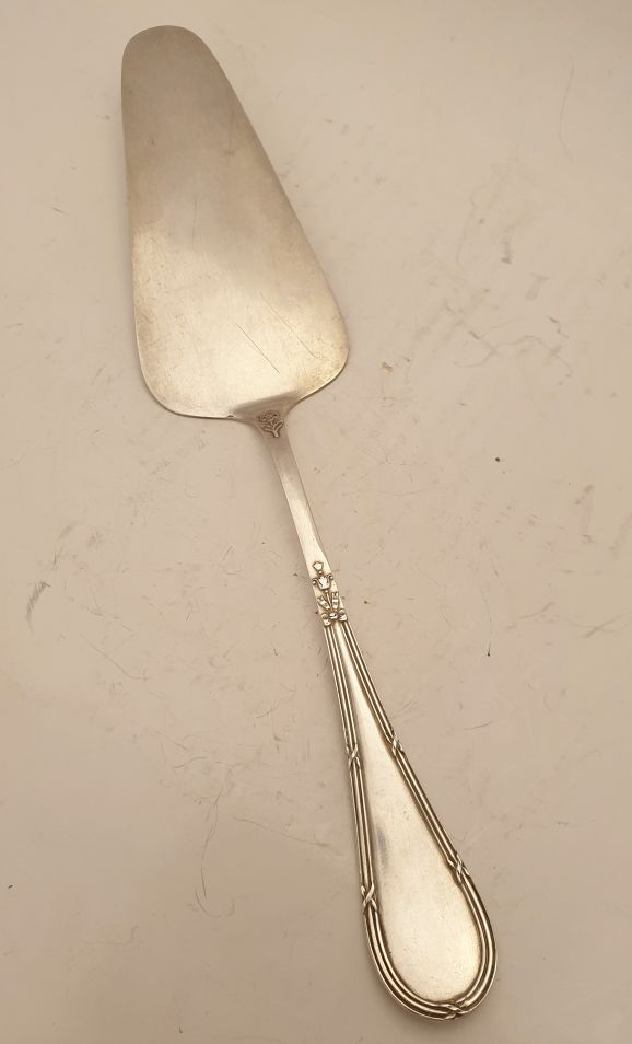 Cake server electroplate