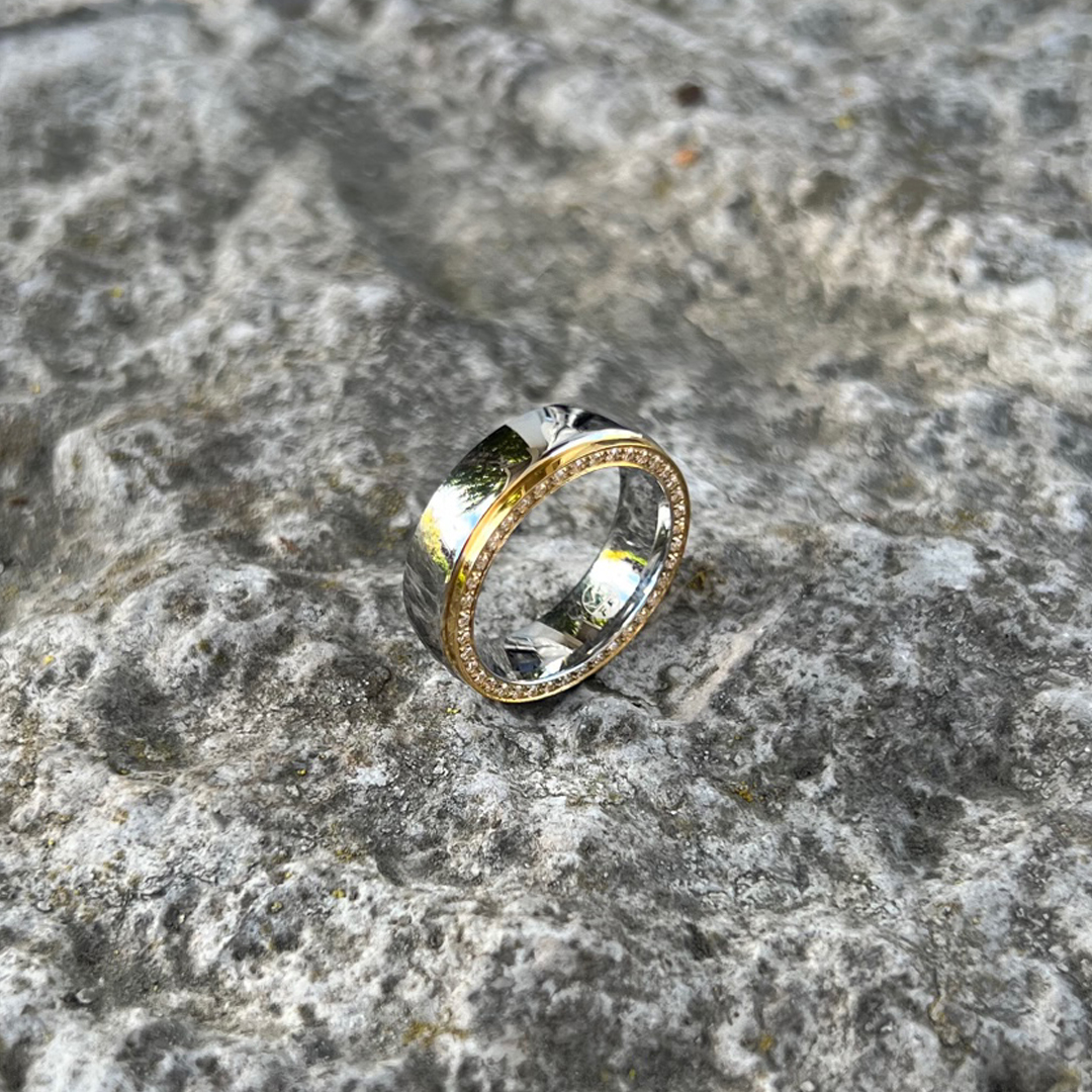 Gryning Eternity - Two Tone Ring Gold & Silver with Side Eternity Diamonds - 4