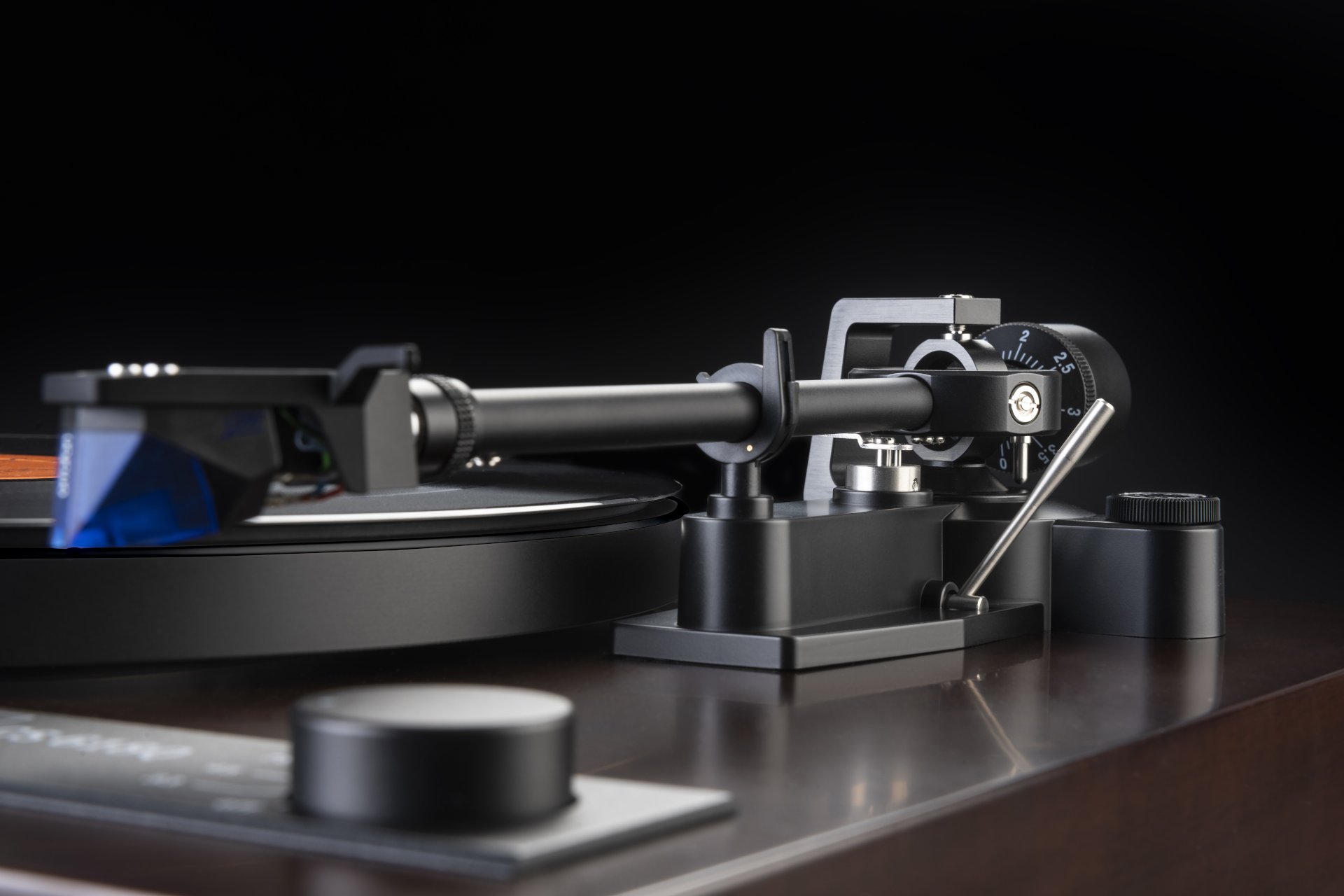 Dual CS-618Q  manuell direktdriven skivspelare med  33, 45 & 78 varv - 11