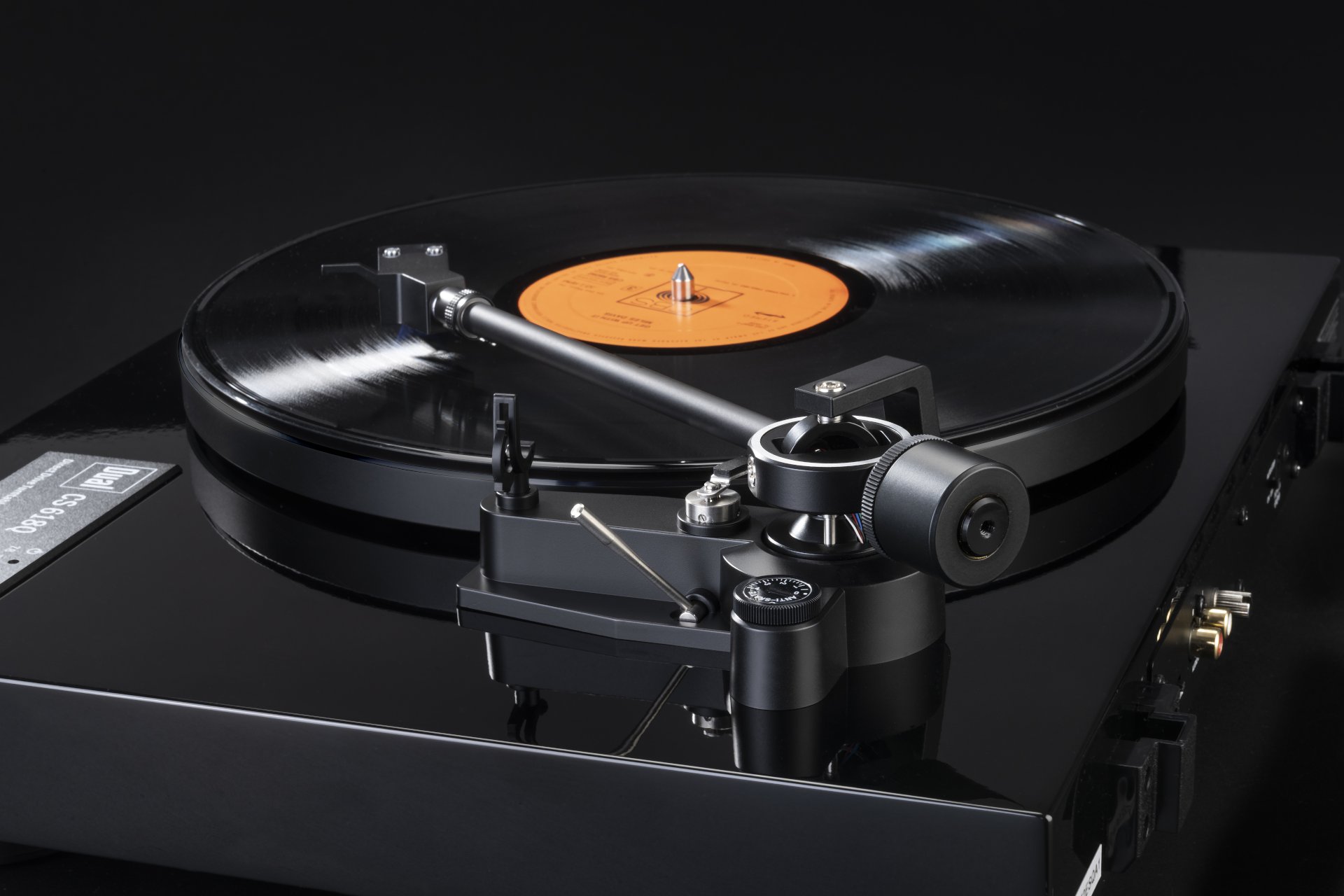 Dual CS-618Q  manuell direktdriven skivspelare med  33, 45 & 78 varv - 15
