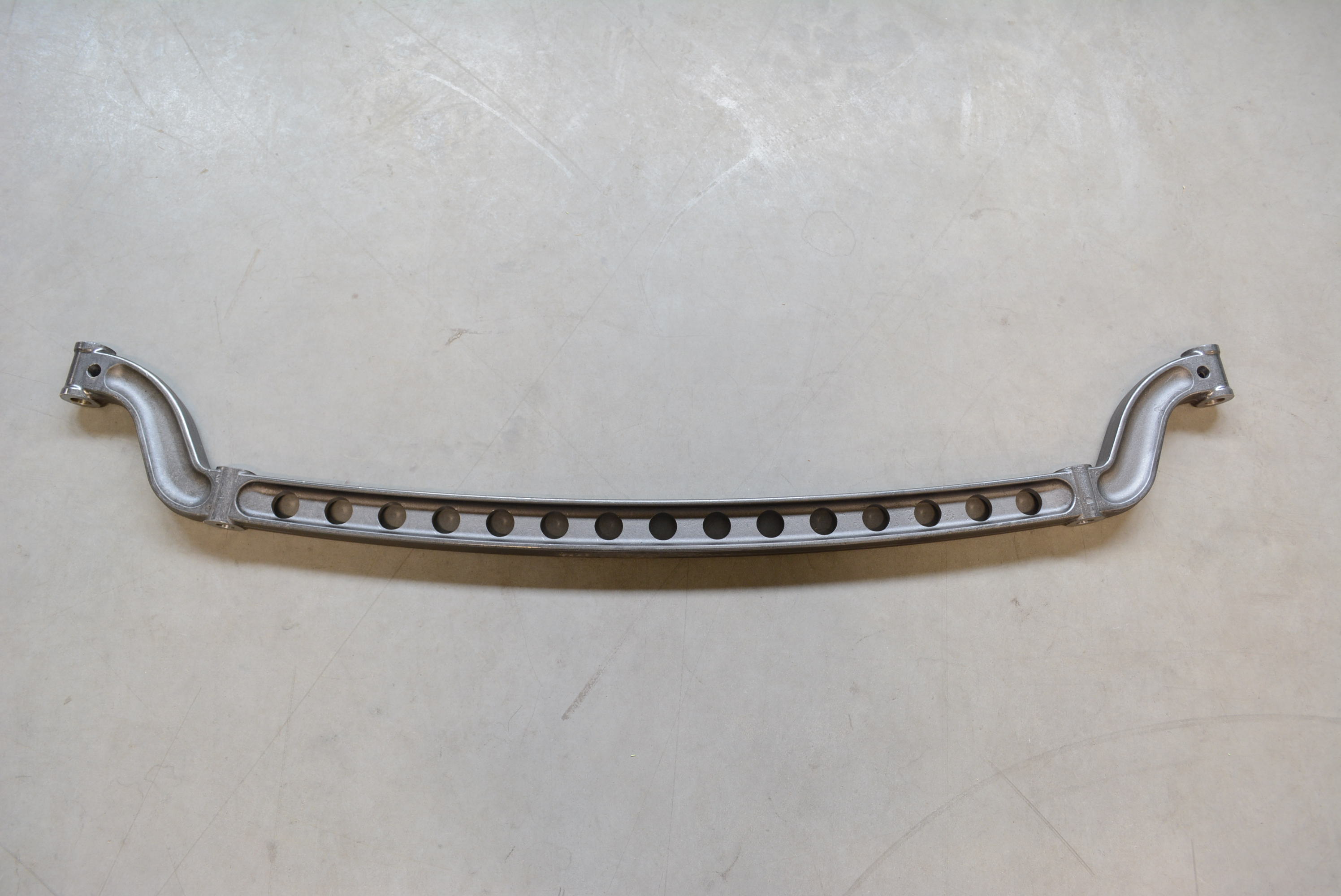 Front Axle Forged 47´´ Drilled