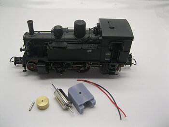 Roco FS BR 875, FS BR 880, ET 91 / BR 491 / Gläserner Zug
