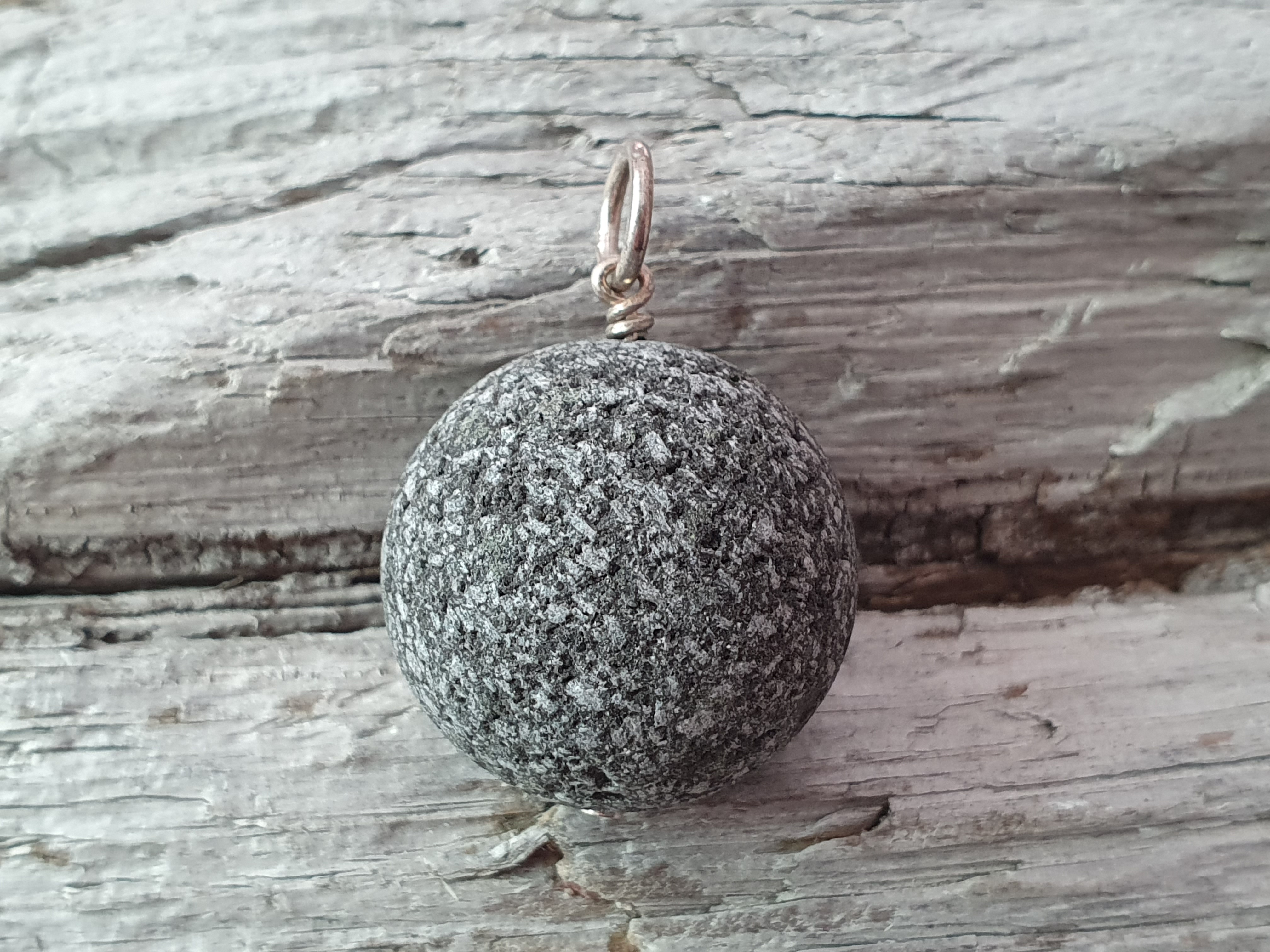 JOD Bubbles: Lava grå kula ca. 25mm, 925-silver