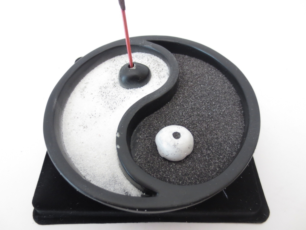 Rökelsehållare Yin Yang Svart med Sand