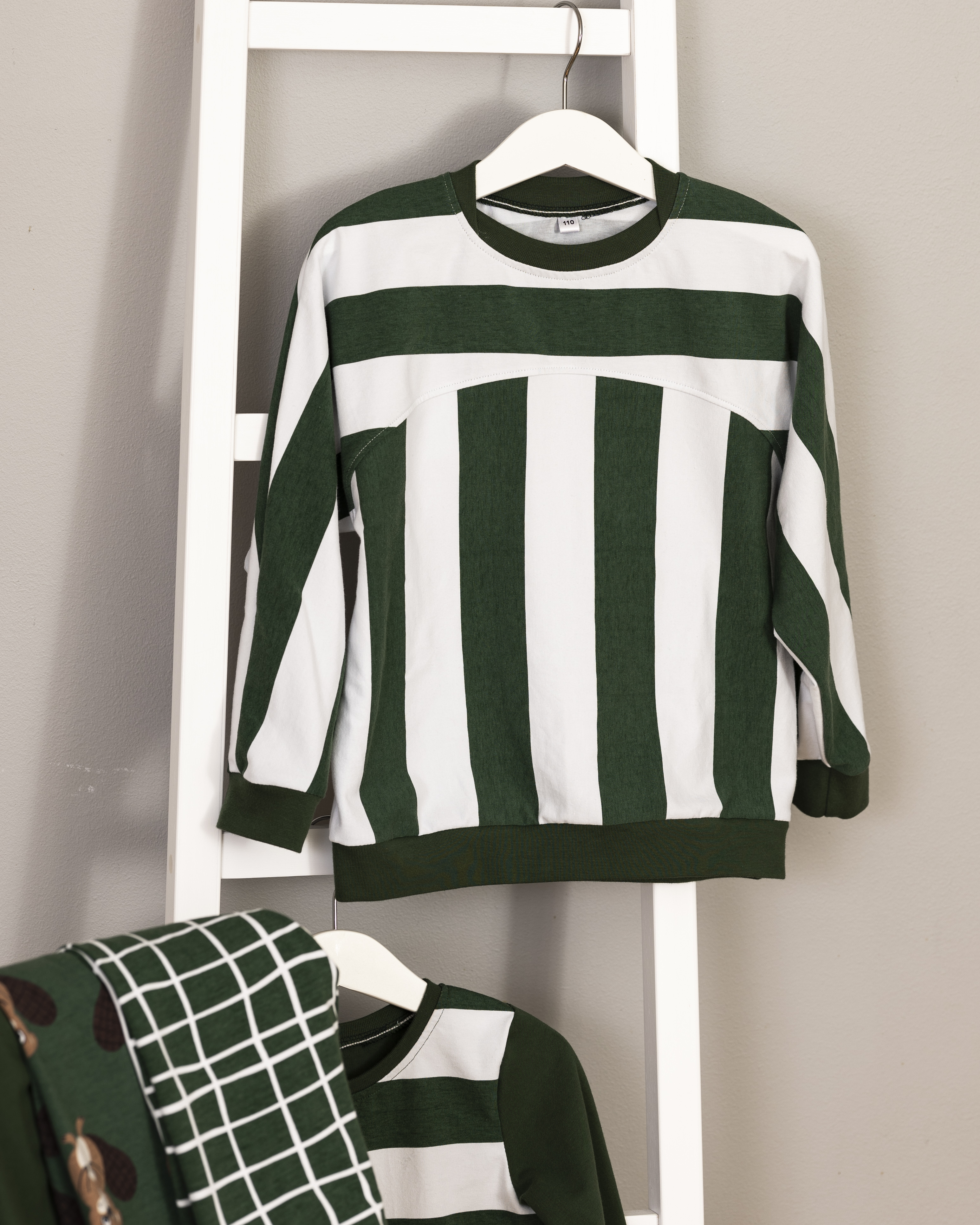WIDE LINES - FOREST GREEN - 2