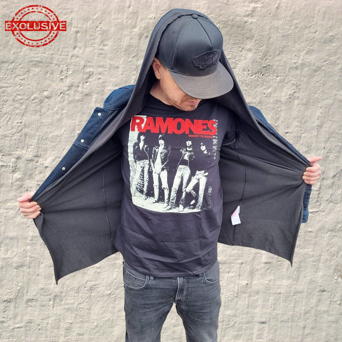 RAMONES - T-SHIRT, ROCKET TO RUSSIA