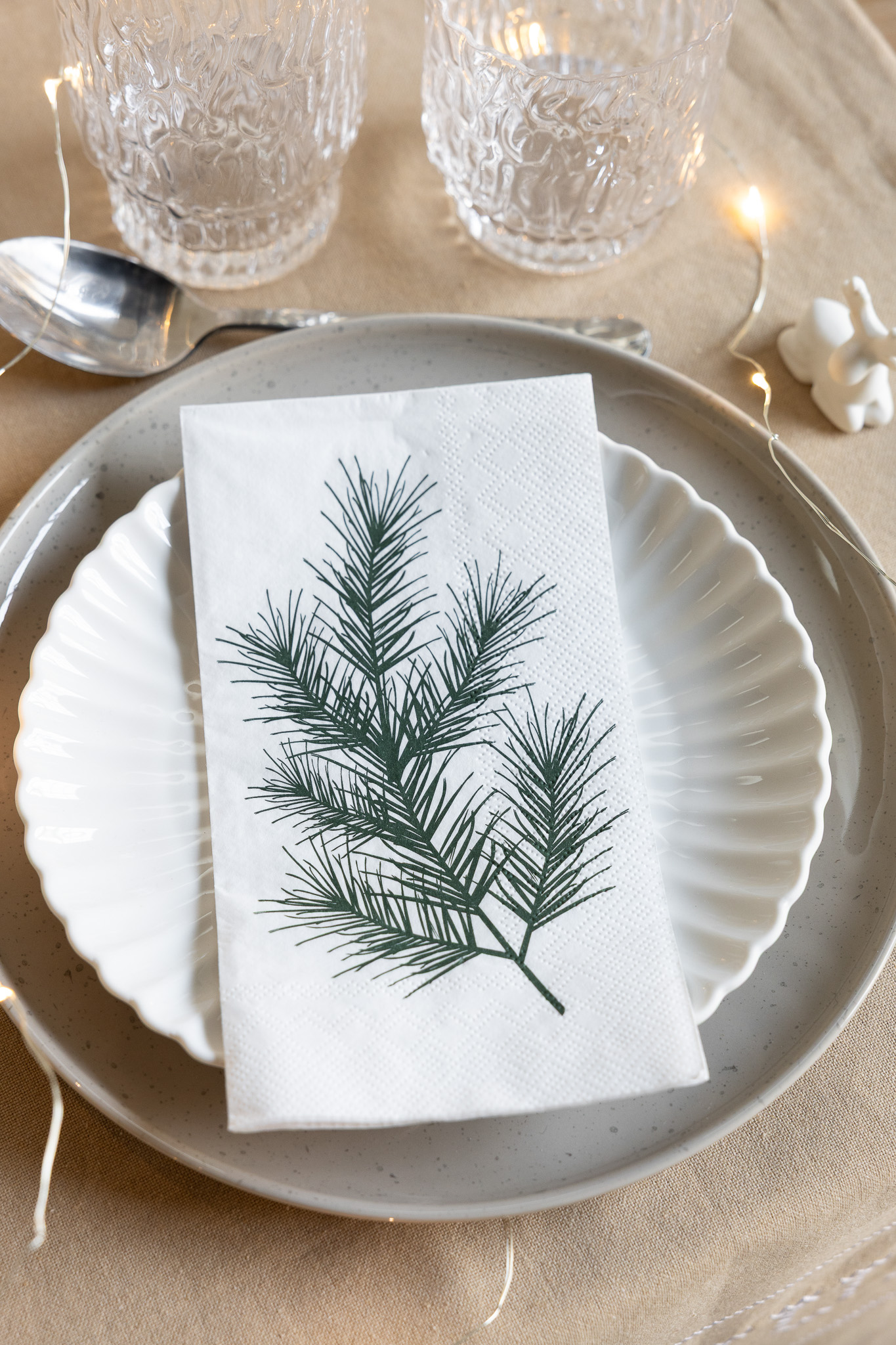 Fir branch napkin 16-pack