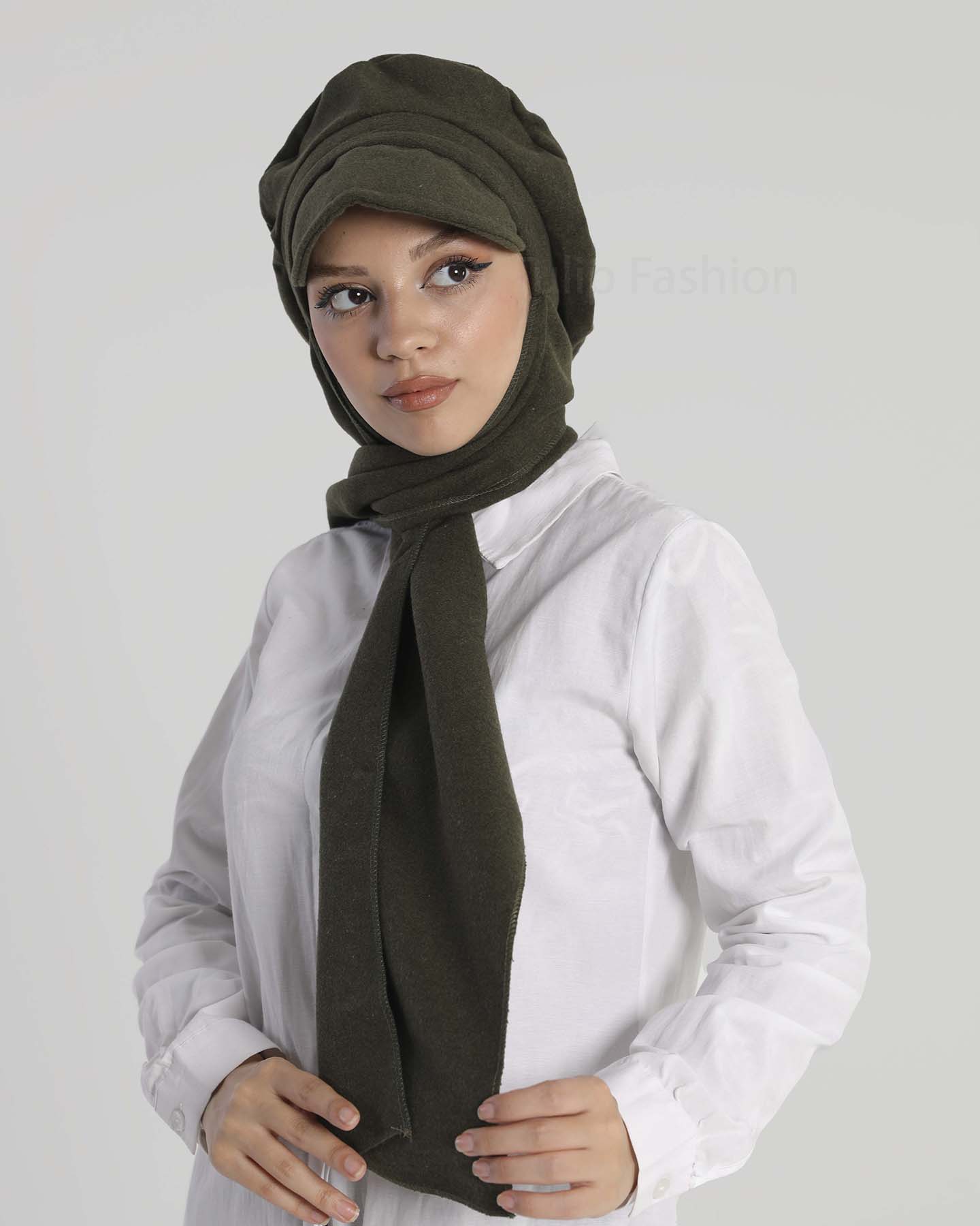 Mössa med sjal - Casandra - Khakigrön