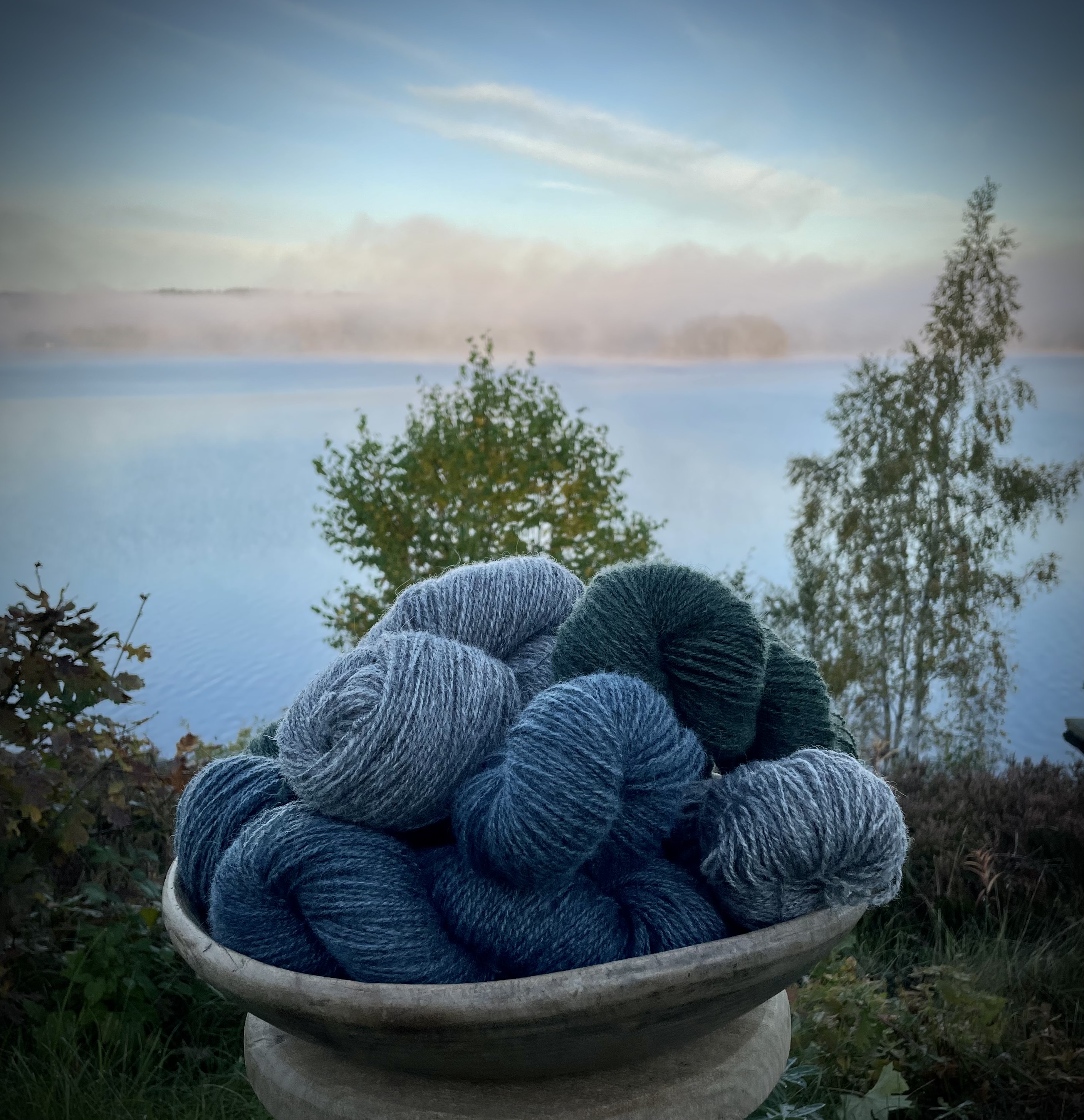 2-threaded "Svärdsjögarn" (Yarn)  - 2