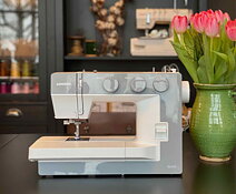 Janome 1522 Ljus Grå