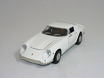 Ferrari 275 GTB 4  1966  Vit  1:18  Ertl