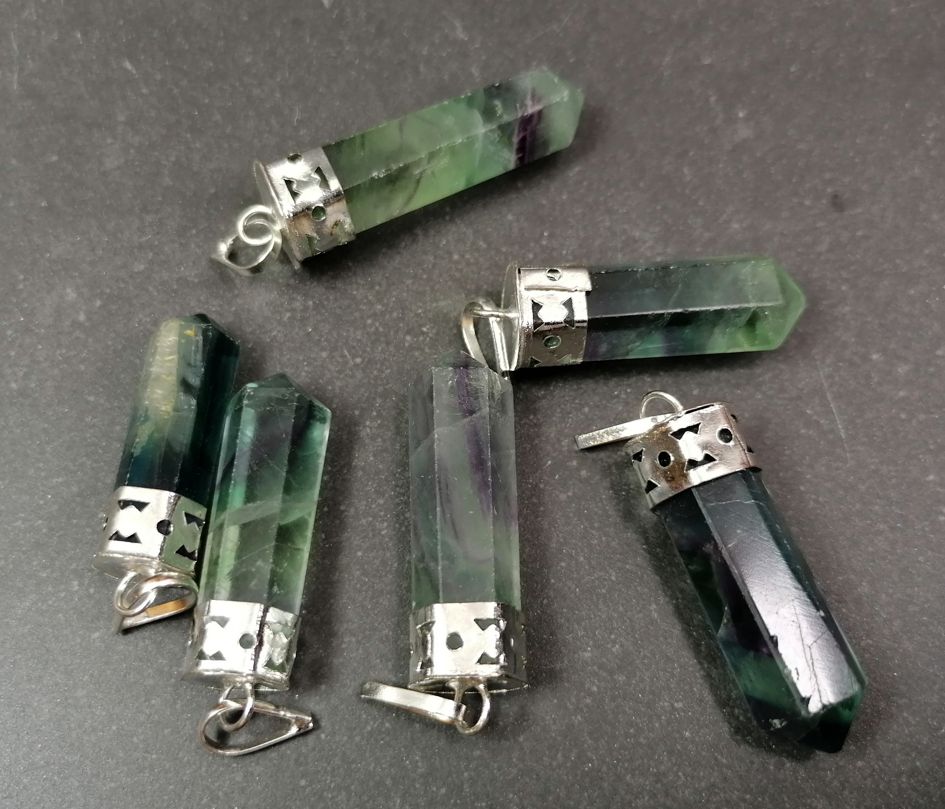 Hänge Regnbågsfluorit 