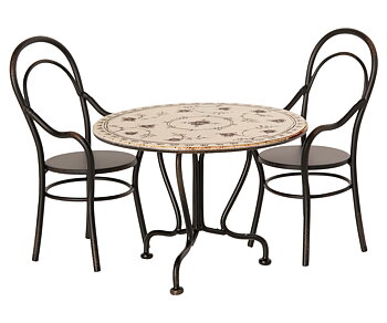 Dining table & two chairs
