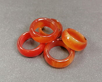 Karneol Ringar - Bullig - 10mm Bred