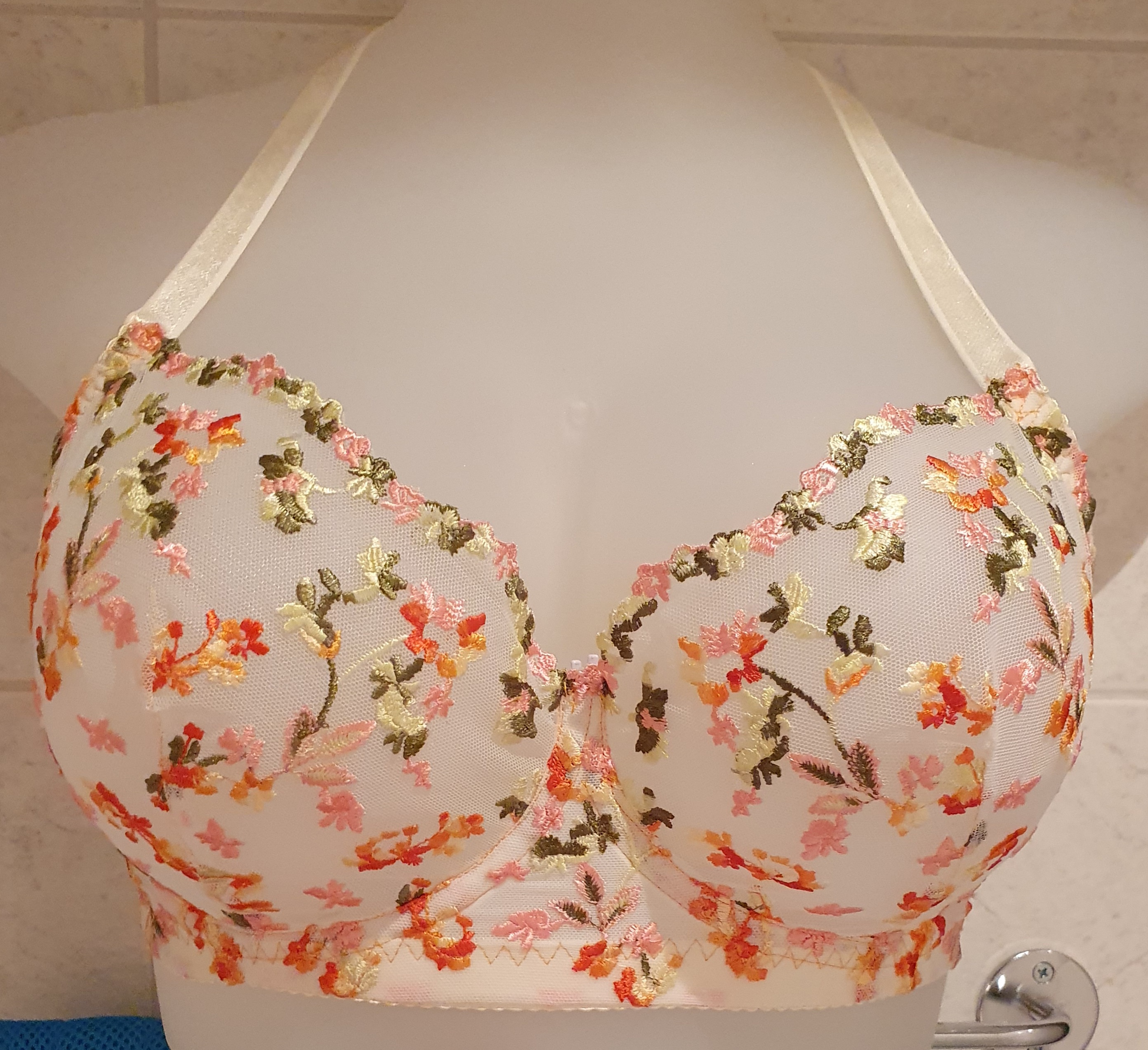 Beautiful Non-stretch lace with small flowers in orange, Ivory, pink &  green - 22 cm - 2