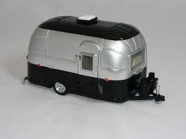 Husvagn Airstream 16  Bambi    1:24 Greenlight