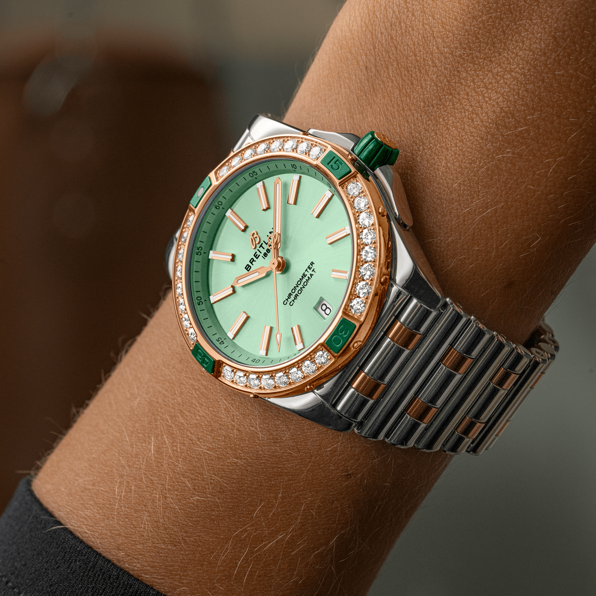 U17356531L1U1 Breitling Super Chronomat 38 mintgrön 
