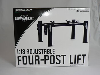 Fyrpelar Lyft  Graveyard Carz 1:18  Greenlight