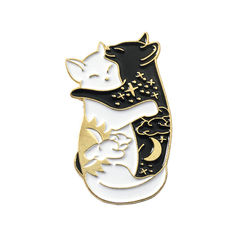 Brooches  Cats, black & white
