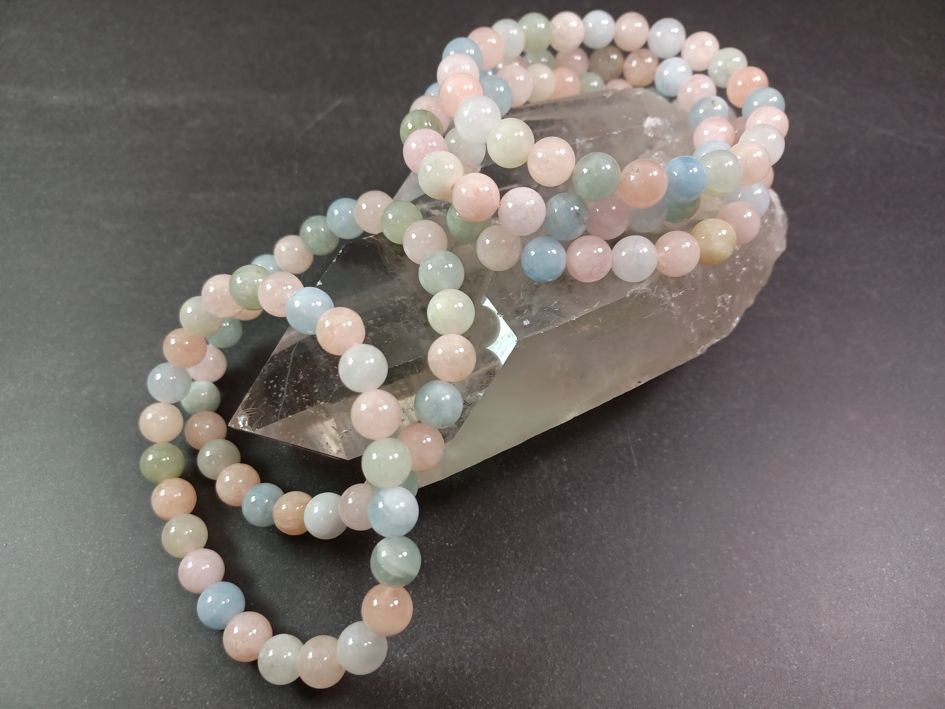Armband i Morganit / Akvamarin - Rund Pärla - 8mm 
