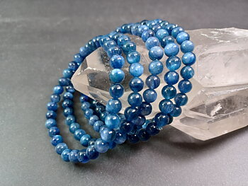 Rund Pärla Armband i Kyanit -  6,5mm 