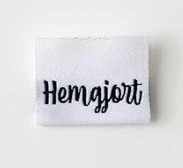 Woven folded label Hemgjort white - 2