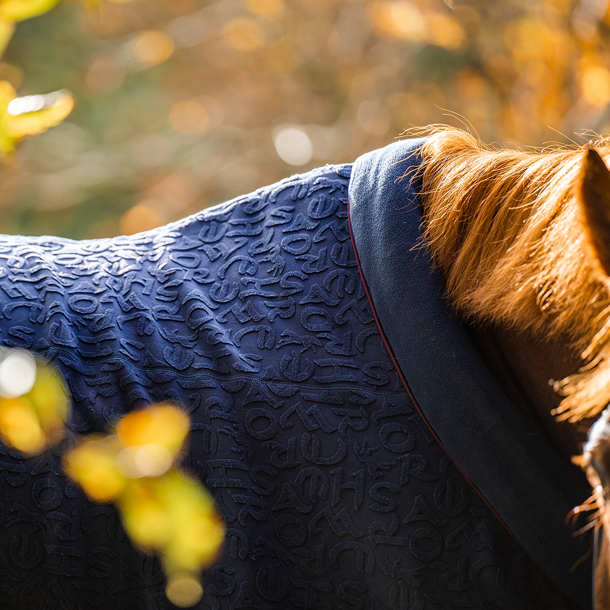 HORSEWARE EMBOSSED COSY NECK COOLER UTGÅENDE - 3