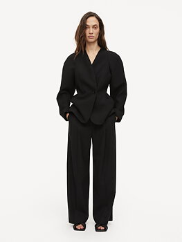 By Malene Birger Cymbaria high-waist trousers black