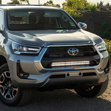 Toyota Hilux Grille Kit | Stedi ST4K 28