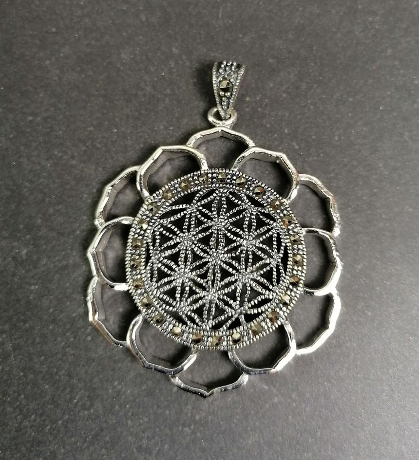 Lotus med Livets blomma Hänge i Silver / Markasit 