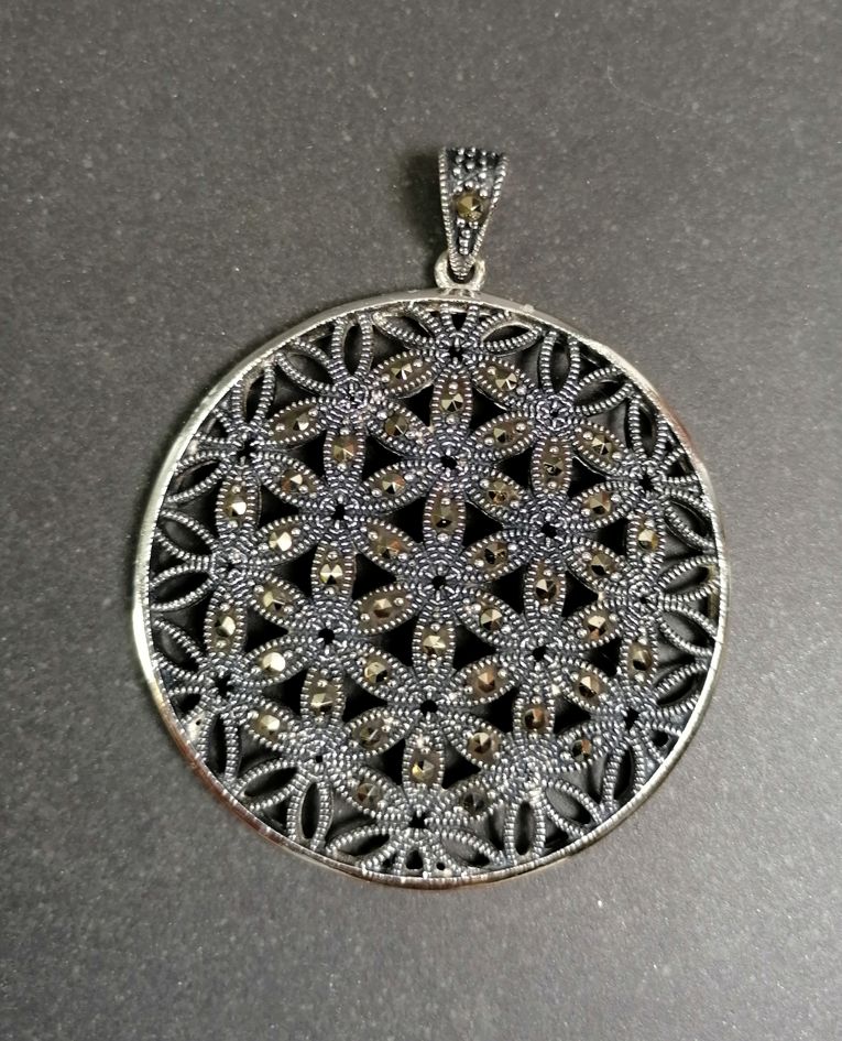 Livets blomma Hänge i Silver / Markasit 