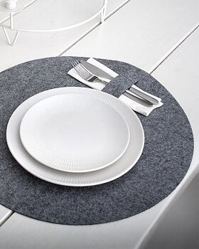 Stenvik rund bordstablett 6-pack med bestickficka by Storefactory