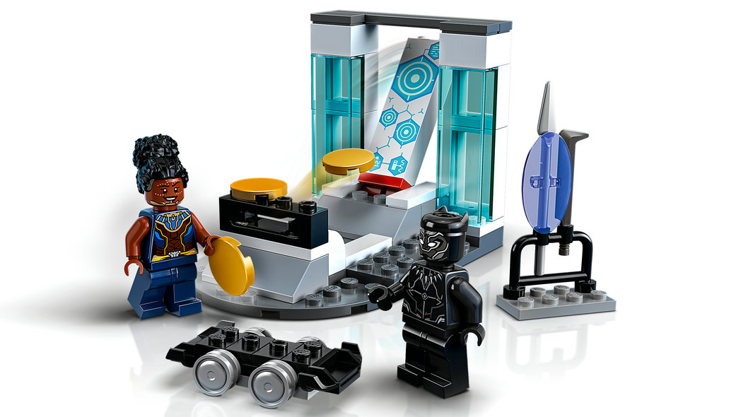 LEGO 76212 Shuri's Lab - 4