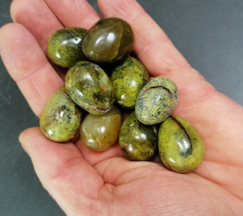 Mini Grön Opal ägg - 2