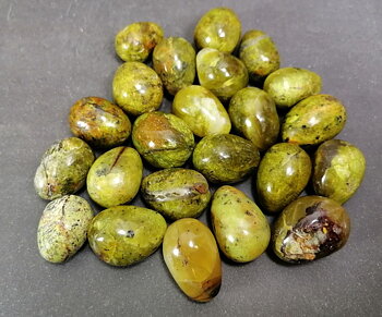 Mini Grön Opal ägg
