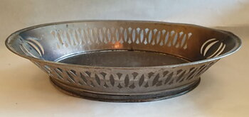 Bread basket tin 1920s