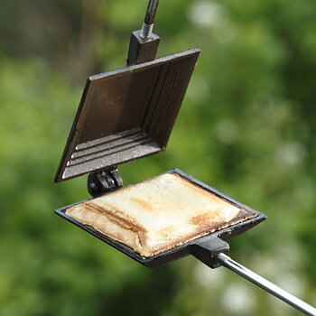  Cast Iron Camp Cooker, Coghlans