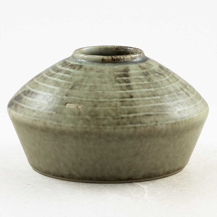 Carl-Harry Stålhane (1960s) Rough Discus Studio Vase 15 cm